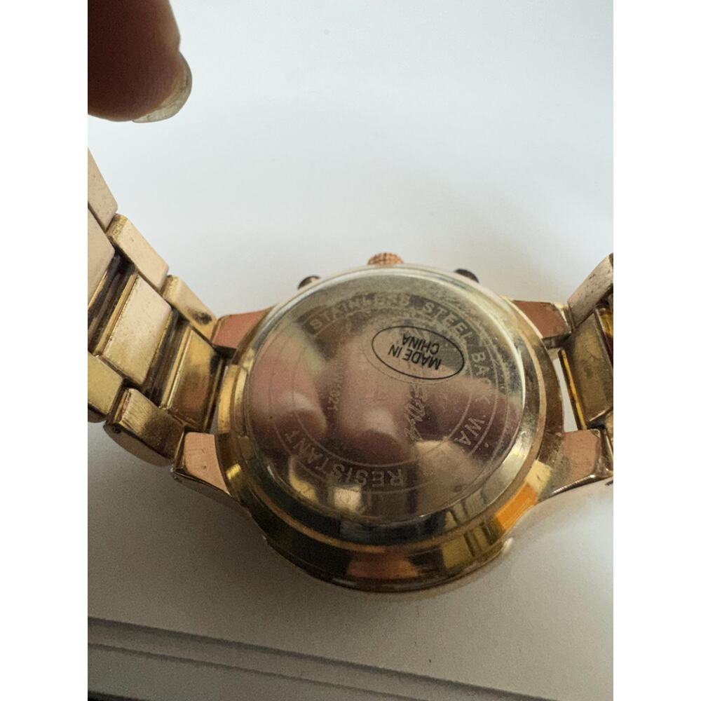 Ladies GENEVA Watch Rhinestone Dead Battery - Picture 7 of 8